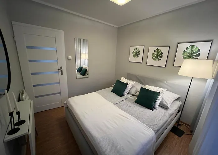 Modrzewiowa Z Wifi, Self Check In, Spodek, Parking *